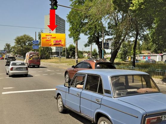 Фото рекламної площини за адресою Дегтяревская ул. / Победы пр., ст. м. "Берестейская", на мосту Фото рекламної площини за адресою Дегтяревская ул. / Победы пр., ст. м. "Берестейская", на мосту