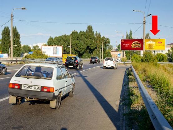 Фото рекламной плоскости по адресу Новоконстантиновская ул., в сторону Подола, съезд на Бандеры пр. (бывш. Московский пр.) Фото рекламной плоскости по адресу Новоконстантиновская ул., в сторону Подола, съезд на Бандеры пр. (бывш. Московский пр.)