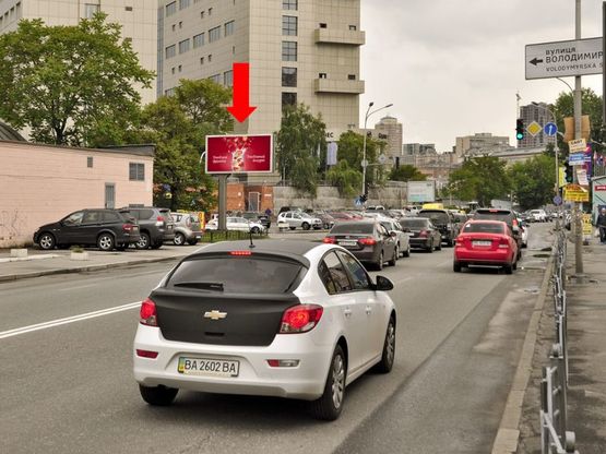 Фото рекламной плоскости по адресу Короленковская ул. / Владимирская ул., в сторону Малевича ул. (бывш. Боженка ул.) Фото рекламной плоскости по адресу Короленковская ул. / Владимирская ул., в сторону Малевича ул. (бывш. Боженка ул.)