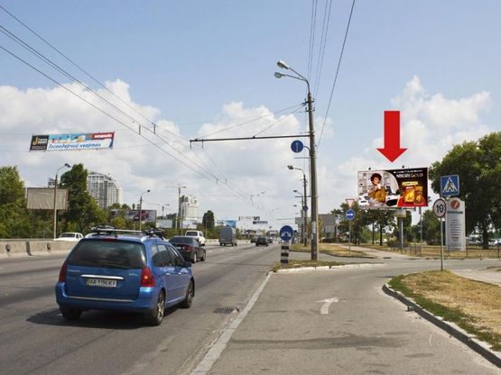 Фото рекламної площини за адресою Бандеры пр. (бывш. Московский пр.), 28, супермаркет "METRO", ТЦ "Блокбастер", в сторону Троещины