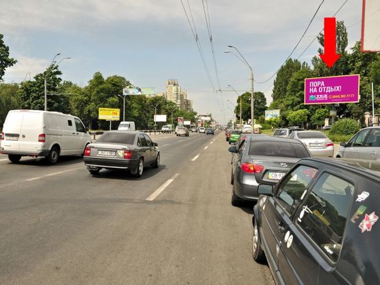 Фото рекламної площини за адресою Победы пр., 34 напротив входа в Мед. Академию, в сторону ст. м. Шулявская