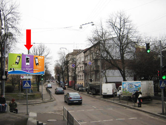 Фото рекламной плоскости по адресу Героев УПА ул. / Васильковского ул., из центра