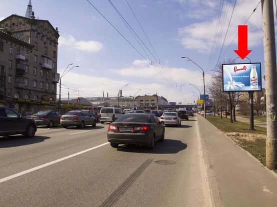 Фото рекламной плоскости по адресу Победы пр., 44, киностудия им. Довженко, перед временным светофором и Шулявским мостом, из центра Фото рекламной плоскости по адресу Победы пр., 44, киностудия им. Довженко, перед временным светофором и Шулявским мостом, из центра