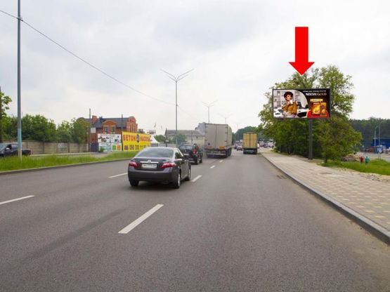 Фото рекламної площини за адресою Палладина пр., возле ТРЦ "Лавина молл", супермаркетов "Ашан, "Эпицентр", разделитель, в сторону пр. Победы