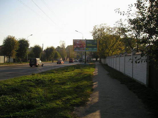 Фото рекламної площини за адресою Липинського 23 ст. А ( до центру)