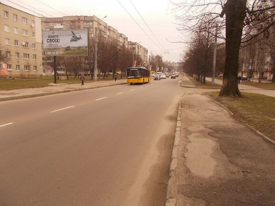 Фото рекламної площини за адресою Патона, 2 (СМ АРСЕН) Фото рекламної площини за адресою Патона, 2 (СМ АРСЕН)