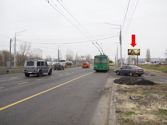 Фото рекламной плоскости по адресу Бандеры пр. (бывш. Московский пр.) 28, возле супермаркета "Метро", в сторону Северного моста Фото рекламной плоскости по адресу Бандеры пр. (бывш. Московский пр.) 28, возле супермаркета "Метро", в сторону Северного моста
