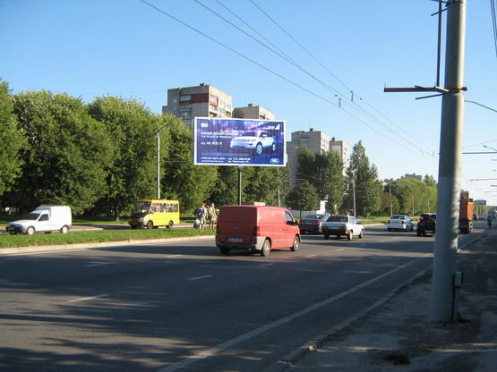 Фото рекламної площини за адресою Стрийська 232  до Ашана, Кінгкроса