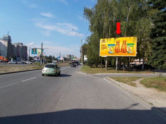Фото рекламної площини за адресою Княгини Ольги ул., 59А, напротив ТЦ "Львов", супермаркета "Фокстрот", аквапарка