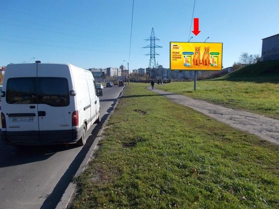 Фото рекламной плоскости по адресу Хуторовка ул., возле рынка "Шувар", в сторону Красной Калины пр.