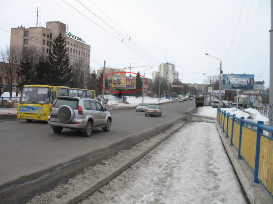 Фото рекламной плоскости по адресу Рівненська Фото рекламной плоскости по адресу Рівненська