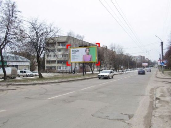 Фото рекламної площини за адресою вул. Мазепи, 20 біля буд  супермаркету "Вопак" , призма 3 Фото рекламної площини за адресою вул. Мазепи, 20 біля буд  супермаркету "Вопак" , призма 3