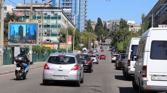 Фото рекламной плоскости по адресу Кудри Ивана ул. 3, возле ТЦ Интервал-Плаза, напротив ТЦ Океан Плаза Фото рекламной плоскости по адресу Кудри Ивана ул. 3, возле ТЦ Интервал-Плаза, напротив ТЦ Океан Плаза