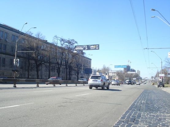 Фото рекламної площини за адресою Победы пр, 49 Фото рекламної площини за адресою Победы пр, 49