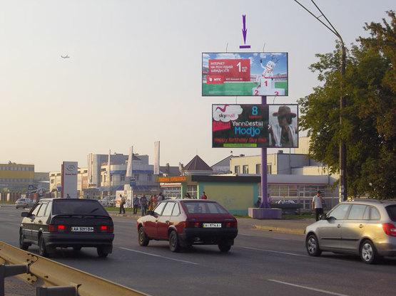 Фото рекламної площини за адресою Кольцевая дорога ,автосалон GreatWall (верхняя пл.)
