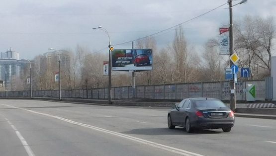 Фото рекламної площини за адресою Днепровская наб., АЗС Солекс, на Бажана пр. Фото рекламної площини за адресою Днепровская наб., АЗС Солекс, на Бажана пр.