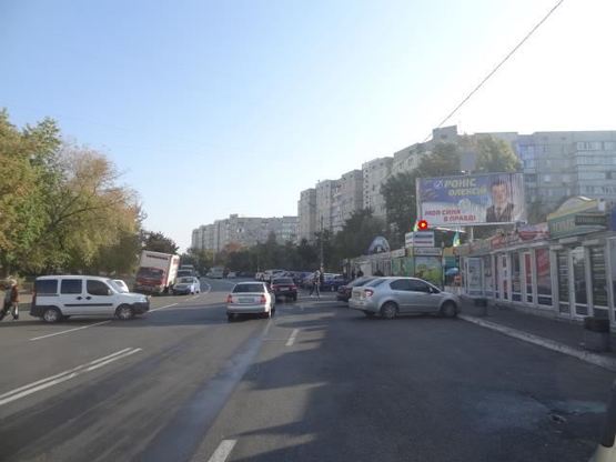 Фото рекламной плоскости по адресу Архитектора Вербицкого ул., возле супермаркета "Ля-фуршет", напротив рынка Фото рекламной плоскости по адресу Архитектора Вербицкого ул., возле супермаркета "Ля-фуршет", напротив рынка