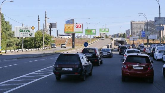 Фото рекламної площини за адресою Днепровская наб. / Миколайчука Ивана ул. Фото рекламної площини за адресою Днепровская наб. / Миколайчука Ивана ул.