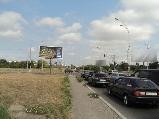 Фото рекламной плоскости по адресу Здолбуновская  ул. / Григоренка  ул. Фото рекламной плоскости по адресу Здолбуновская  ул. / Григоренка  ул.