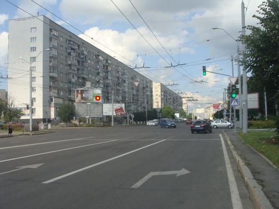 Фото рекламной плоскости по адресу Любинская ул / Выговского ул, верхний, к центру Фото рекламной плоскости по адресу Любинская ул / Выговского ул, верхний, к центру