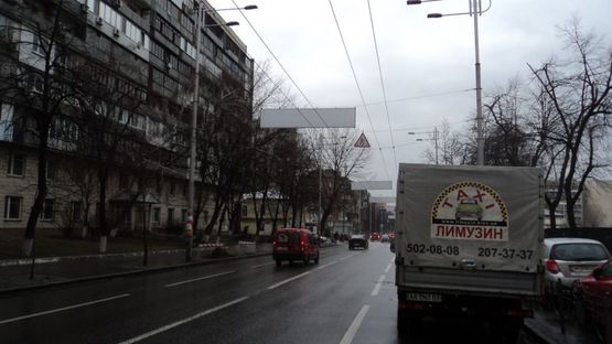 Фото рекламной плоскости по адресу Жилянская ул., 72 Фото рекламной плоскости по адресу Жилянская ул., 72