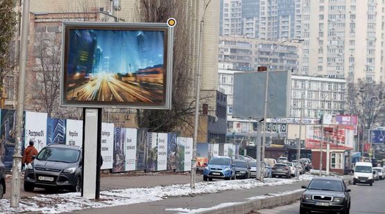 Фото рекламної площини за адресою Голосеевский пр., разделитель, к м.Голосеевская Фото рекламної площини за адресою Голосеевский пр., разделитель, к м.Голосеевская