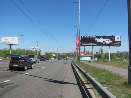 Фото рекламної площини за адресою Ватутина Ген. просп. (Московский мост), парк "Дружбы Народов", Вейкборд-школа "Адреналин", в направ. прос. Г.Ватутина
