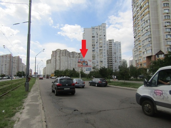 Фото рекламной плоскости по адресу Ахматовой ул., 18 (направление к супермаркету "Novus", Ресторан "Евразия") направление к просп. П.Григоренка