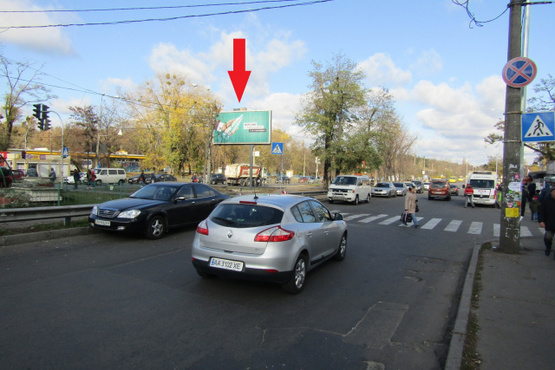 Фото рекламной плоскости по адресу Минский просп.. (Сильпо, рынок "Полесье"), в напр. Кольцевой дороги, Пуща Водица Фото рекламной плоскости по адресу Минский просп.. (Сильпо, рынок "Полесье"), в напр. Кольцевой дороги, Пуща Водица