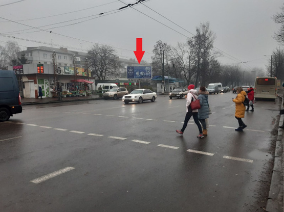 Фото рекламної площини за адресою Покровская ул. (ул. Щорса), 131 (ГАИ УМВД Житомира, маркет "ВОПАК", Агротехничеккий колледж, Клуб "РИО"), направл. из центра города