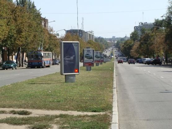 Фото рекламной плоскости по адресу вул. Запорізька — вул. Приходська