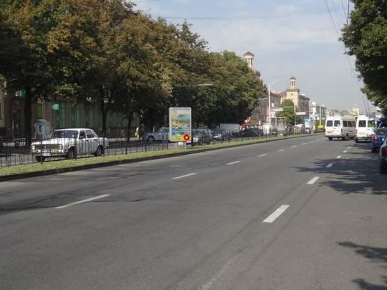 Фото рекламної площини за адресою вул. Сталеварів — вул. Маяковського