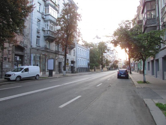 Фото рекламной плоскости по адресу Велика Житомирська, 30а Фото рекламной плоскости по адресу Велика Житомирська, 30а