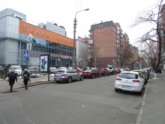 Фото рекламной плоскости по адресу Волоська, 62 (біля спортклубу Sport Life Поділ)