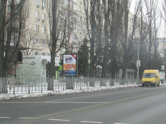 Фото рекламной плоскости по адресу Русанівська набережна, 8/2