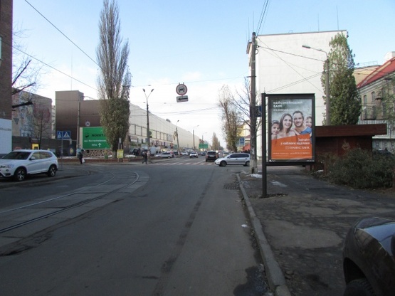 Фото рекламної площини за адресою Костянтинівська, 60/16 / Оленівська Фото рекламної площини за адресою Костянтинівська, 60/16 / Оленівська