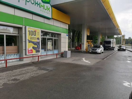 Фото рекламної площини за адресою Заболотного, 15 перед Одесской пл.