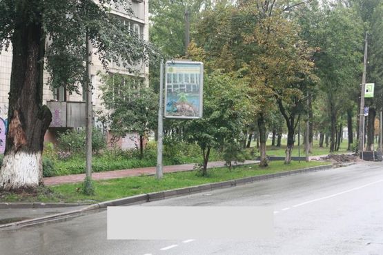 Фото рекламной плоскости по адресу г. Вишневое, ул. Святошинская, въезд в г. Вишневое