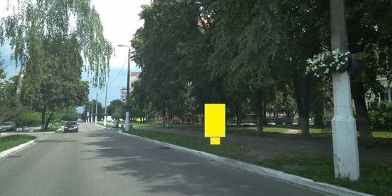 Фото рекламной плоскости по адресу Ул. Днепровская, 85  м. после поворота с Мазепи на ул. Днепровскую справа