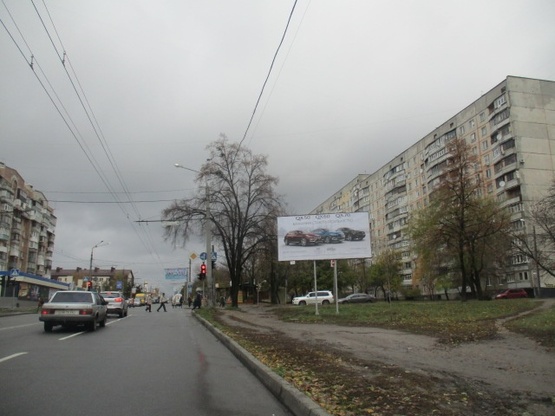Фото рекламної площини за адресою Холодногорская ул.4 (Елизарова ул.), (Райффайзен Банк Аваль, ОщадБанк, 500м. К ст. м. Холодня Гора, ERSTE Банк), в сторону ул. Верхнегиевской Фото рекламної площини за адресою Холодногорская ул.4 (Елизарова ул.), (Райффайзен Банк Аваль, ОщадБанк, 500м. К ст. м. Холодня Гора, ERSTE Банк), в сторону ул. Верхнегиевской