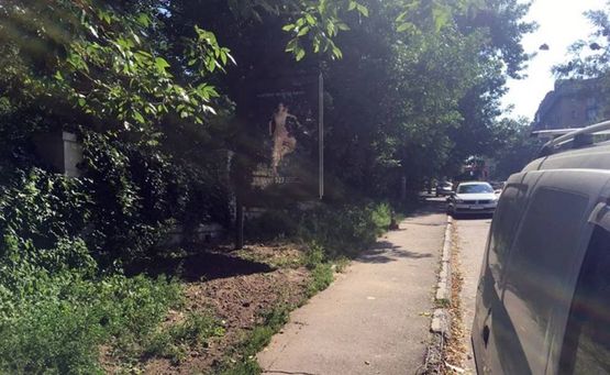 Фото рекламної площини за адресою Льва Толстого Вул., 33 Фото рекламної площини за адресою Льва Толстого Вул., 33