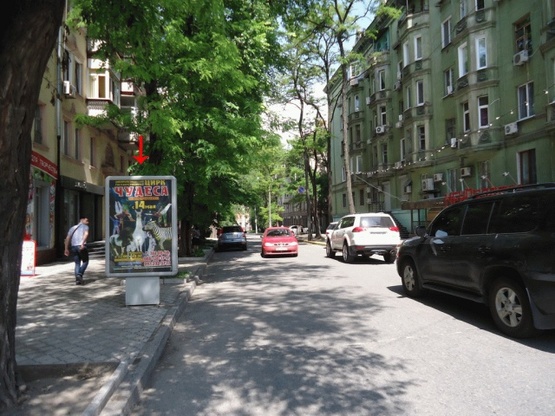 Фото рекламної площини за адресою вул. С.Єфремова, 1, біля пр. Д.Яворницького/ул. Ворошилова, 1, возле пр-та К. Маркса