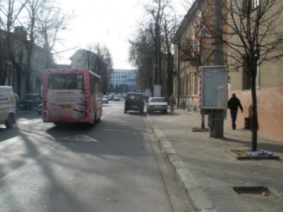 Фото рекламної площини за адресою вул. Лепкого 23 №10 ст А