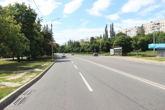 Фото рекламной плоскости по адресу Героев Труда ул., 37 (1) (остановка Владимирская церковь), в центр Фото рекламной плоскости по адресу Героев Труда ул., 37 (1) (остановка Владимирская церковь), в центр