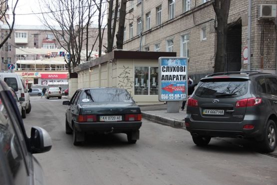 Фото рекламной плоскости по адресу Гуданова ул., 3 Фото рекламной плоскости по адресу Гуданова ул., 3