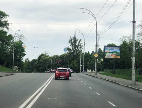 Фото рекламної площини за адресою Ул. Соломенская, 41. ПРОТАСОВ ЯР, на перекрестке, АЗС WOG. В сторону Соломенской площади