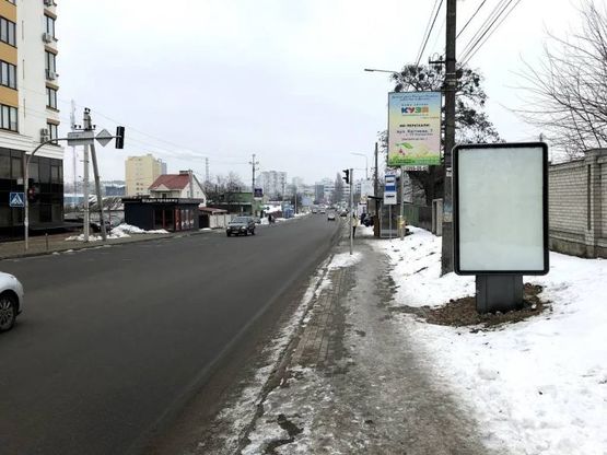 Фото рекламной плоскости по адресу Ул. Соборна 10 , напротив отдела продаж ЖК "Щасливий"