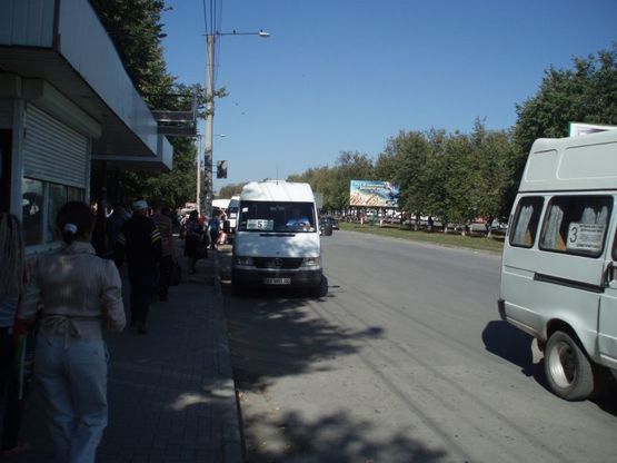 Фото рекламної площини за адресою пр.Грушевського (між вул. Соборна та вул.Д.Галицького) Фото рекламної площини за адресою пр.Грушевського (між вул. Соборна та вул.Д.Галицького)
