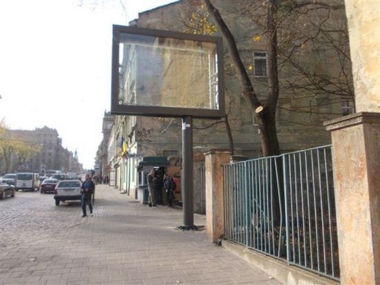 Фото рекламної площини за адресою Городоцька, 42 (напроти цирку, з центру) Фото рекламної площини за адресою Городоцька, 42 (напроти цирку, з центру)