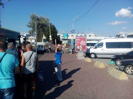 Фото рекламной плоскости по адресу пл Двірцева Фото рекламной плоскости по адресу пл Двірцева